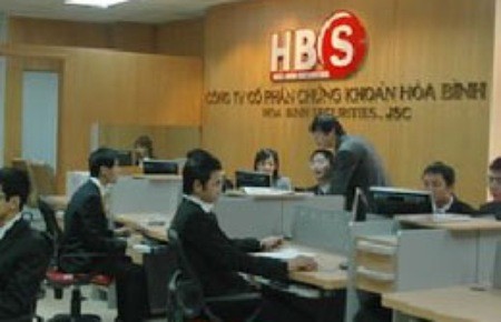 HBS: Dấu hỏi về trích lập dự phòng OTC